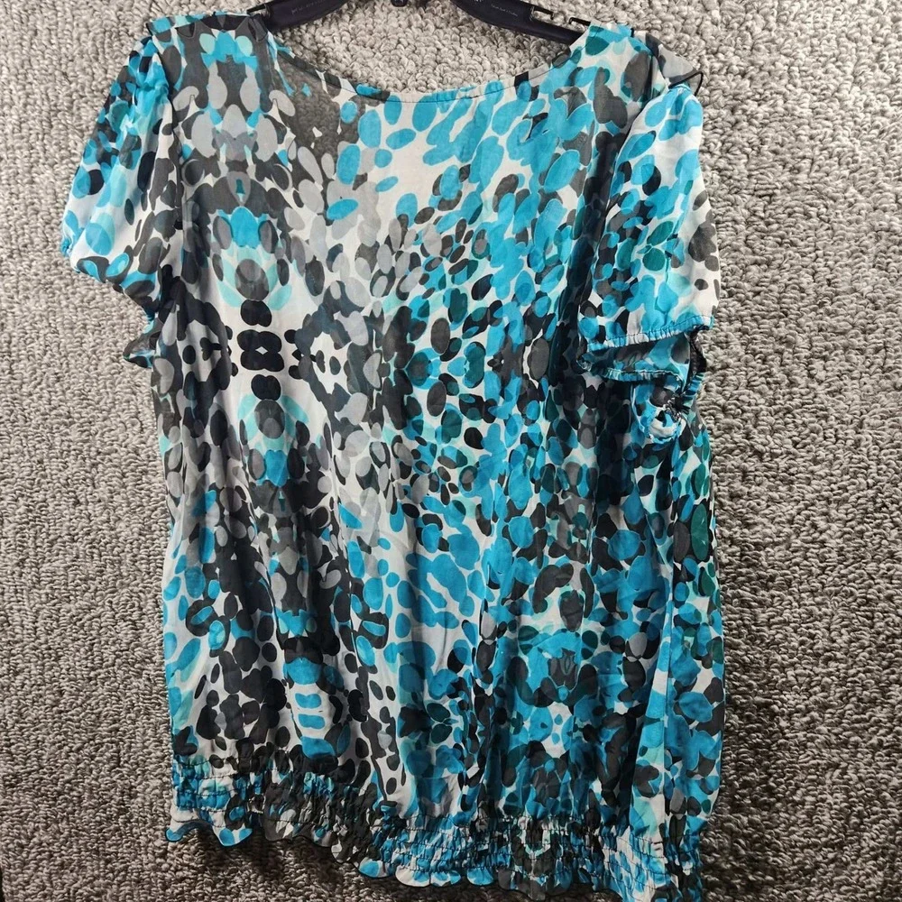 East 5th Blouse Blue Grey Abstract Ruffle Smocked Hem Women 1X
